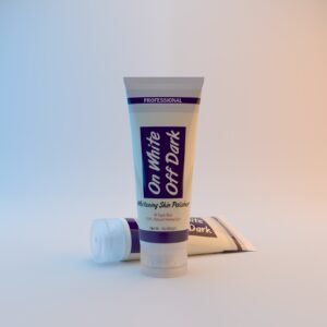 On White Off Dark Whitening Skin Polisher: