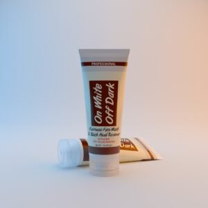 On White Off Dark Fairness Facewash & Blackhead Remover