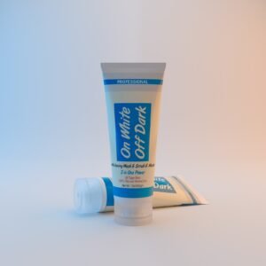 On White Off Dark 3 in 1 Facewash Scrub Mask